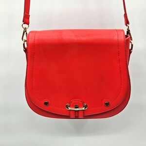 Inzi Faux Leather Bright Red Crossbody Saddle Bag EUC‎